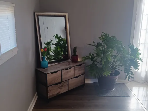 2547 Shiloh Dr, Decatur, GA 30034