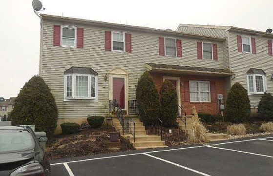 2nd image of 1148 Fredrick Blvd