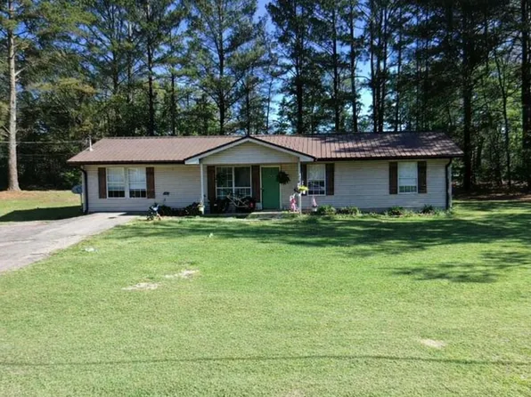 214 Scarlet Dr, Hamilton, AL 35570