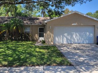 1916 Dover Ct, Oldsmar, FL 34677