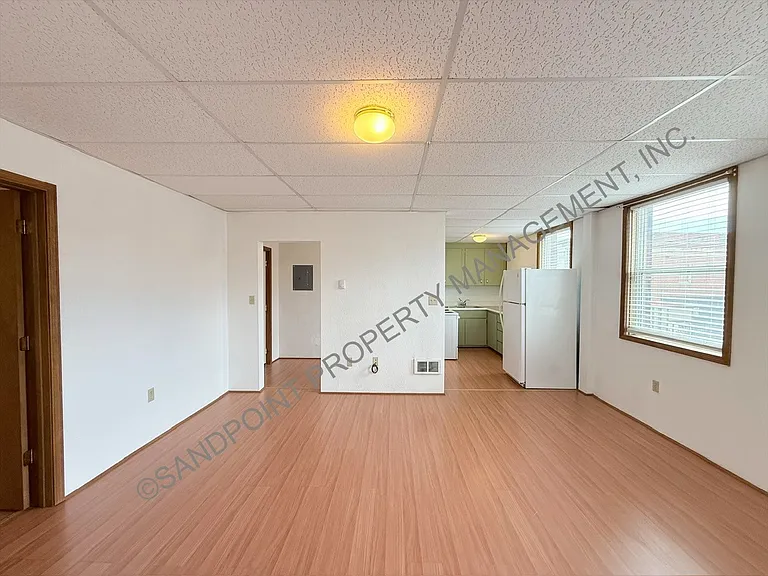 7215 Main St #1 — Photo 9