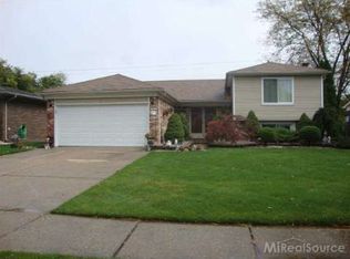 47430 Barbara Rd, Macomb, MI 48044