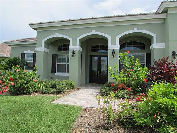 2nd image of 918 Coquina Ln
