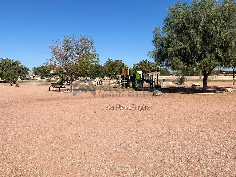 15807 W Marconi Ave — Photo 29