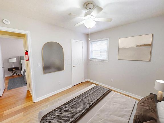 4th image of 1009 Minerva Ave