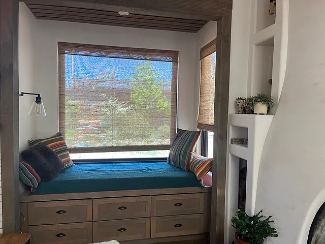 2 bed, 2750 sqft, $2,750 — Photo 4