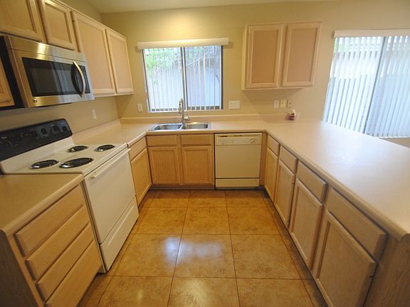 4th image of 1120 N 88th St