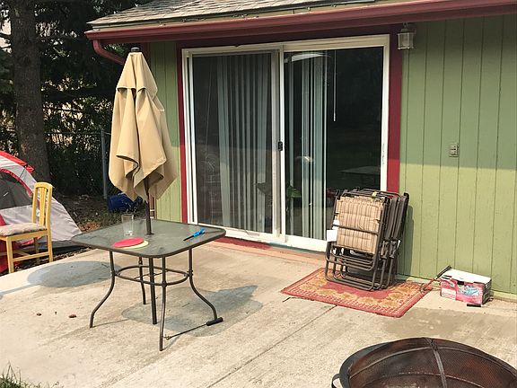 2nd image of 2319 W Summit Dr