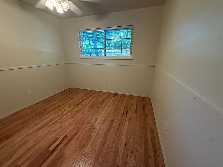 5633 Beech Ave — Photo 14