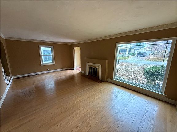5th image of 7336 Grand Ave
