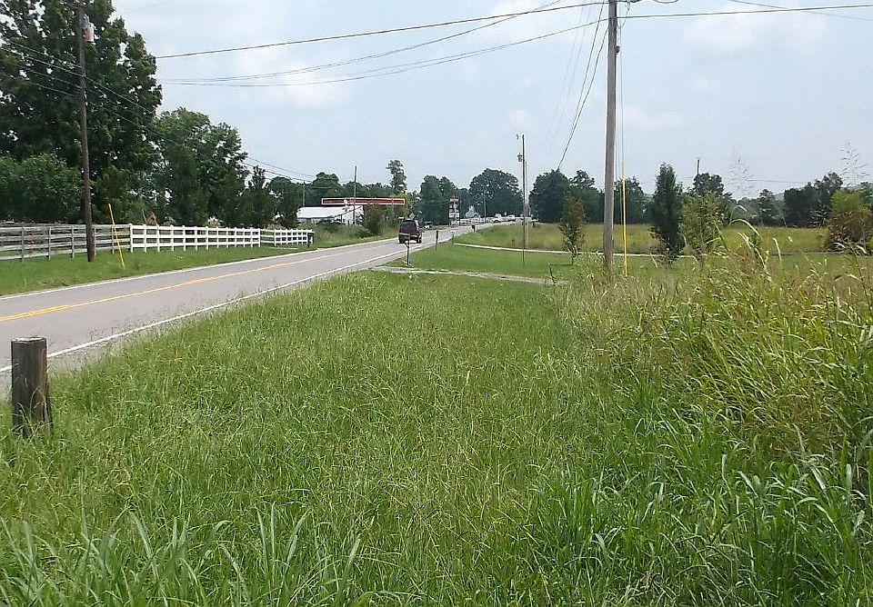 2nd image of 8334 Carthage Hwy