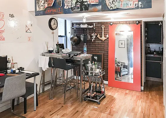 Rented by Owner | media 25