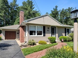 33 Donald Ave, Holden, MA 01520
