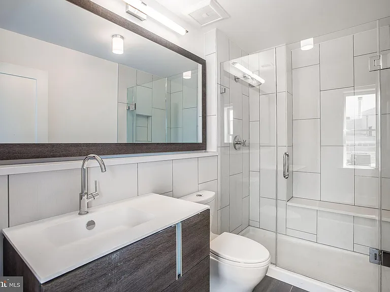 1252 Wisconsin Ave NW #301 — Photo 9