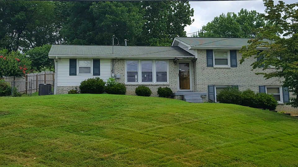 1st image of 522 Glenpark Dr