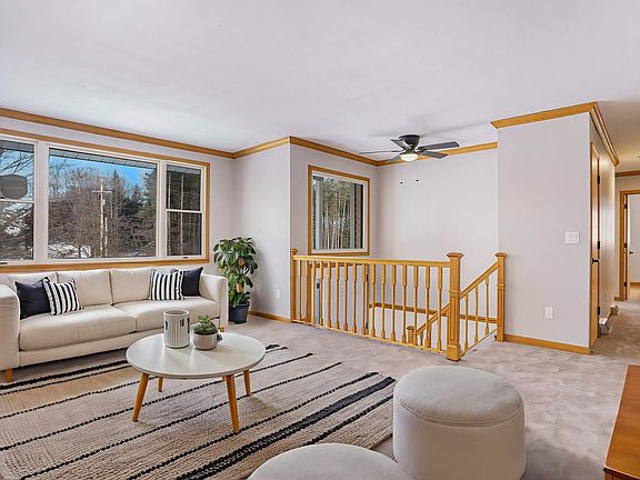 4th image of 8008 Linden Ave