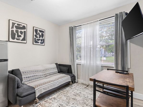 3602 E Chelsea St #Id1244344p