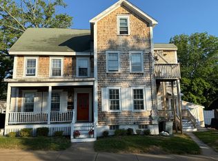 2 Fremont St #1, Plymouth, MA 02360