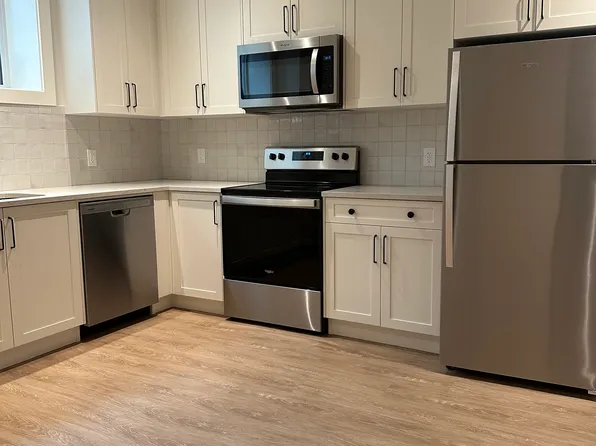4457 216th St, Langley, BC V3A 8P2