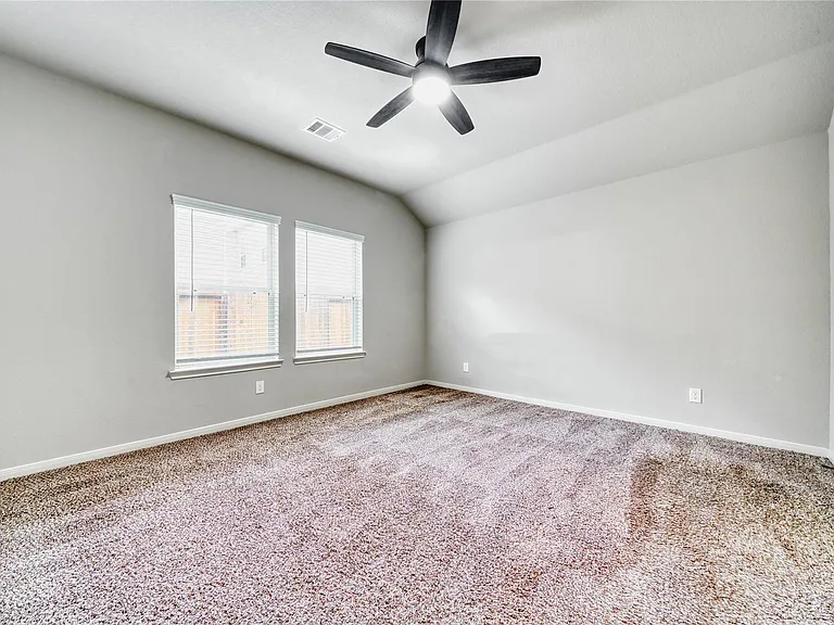7919 Cypress Country Dr — Photo 13
