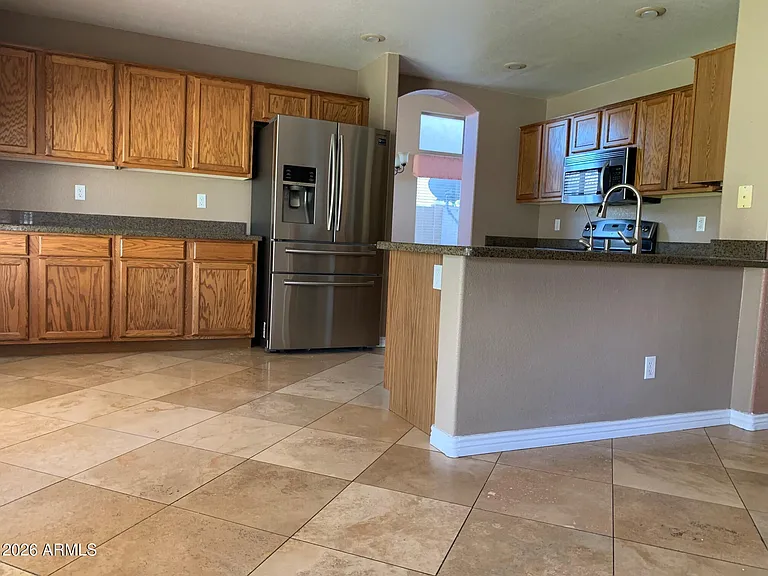 354 W Bolero Dr — Photo 5