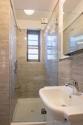 Rented by Metropolitan Property Group | media 18