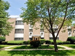 1130 Ontario St APT C7, Oak Park, IL 60302