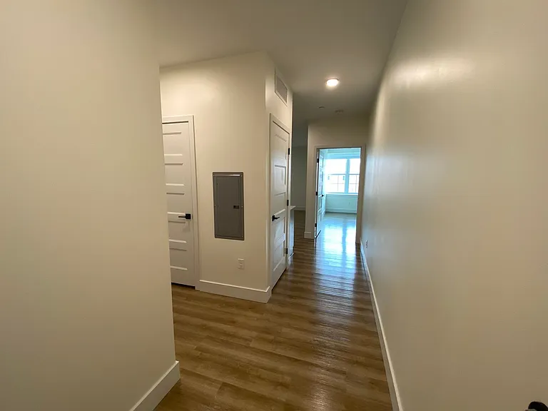 One Park Apartments — Photo 29