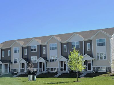 (Undisclosed Address), Wonder Lake, IL, 60097