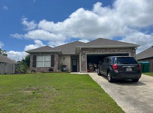 13731 Fox Hill Dr, Gulfport, MS 39503