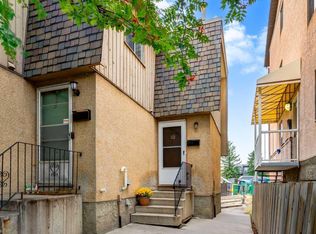 6819 Centre St NW #10, Calgary, AB T2K 5C4