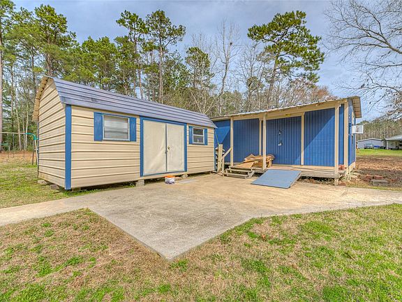 5th image of 180 Beech Creek Rd