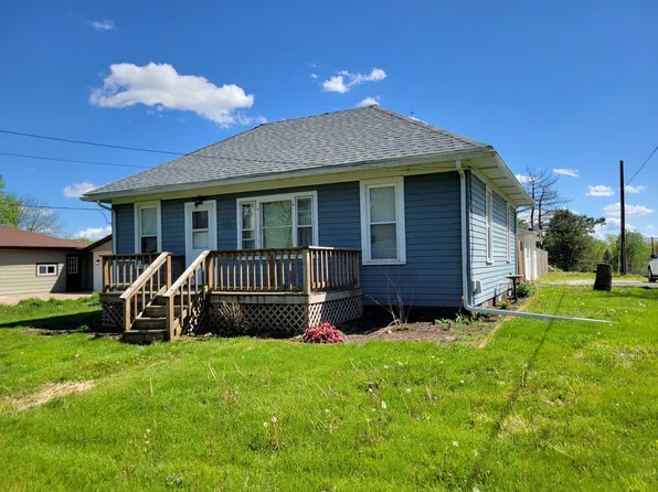 317 W Livingston Rd, Streator, IL 61364