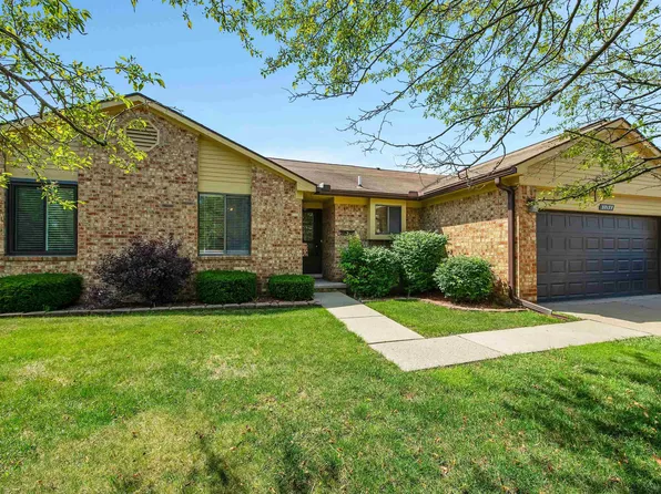 37177 Glenbrook Dr, Clinton Township, MI 48036