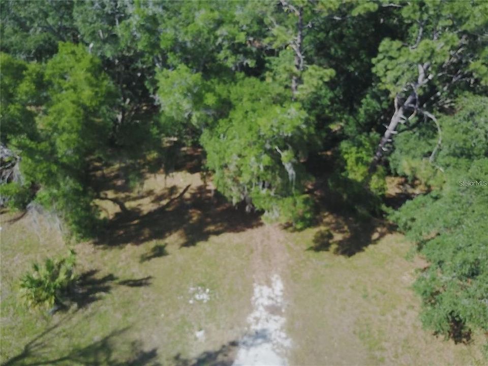 2nd image of 3377 Riverside Park Rd