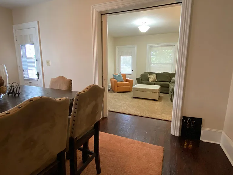 1144 Memorial Ave — Photo 6