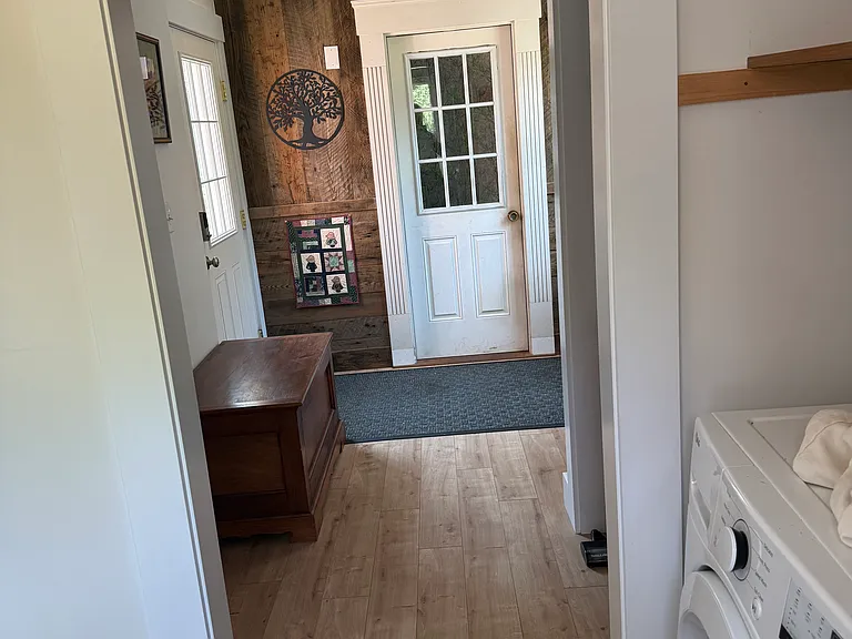 60 Mill Rd #A — Photo 2