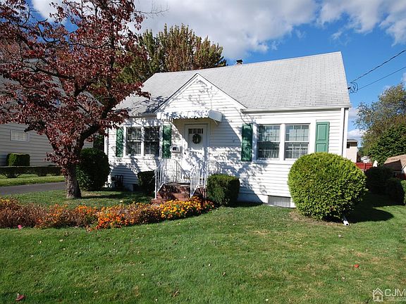 2nd image of 156 Garden Dr