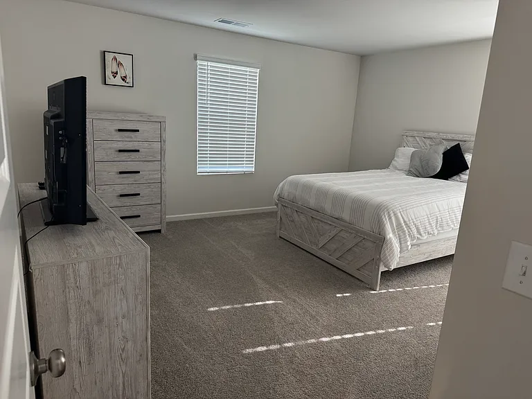 901 Moray Ln — Photo 14