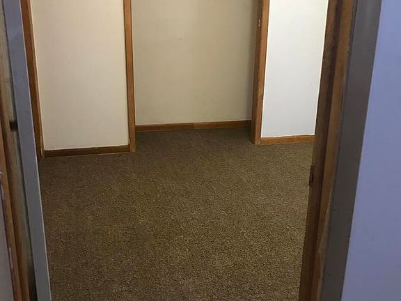 5th image of 806 Hunt Ave APT 3