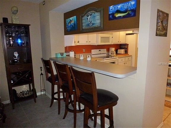 5th image of 11644 SW Egret Cir APT 1301