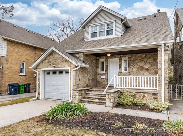 1107 Royal York Rd, Toronto, ON M8X 2G8