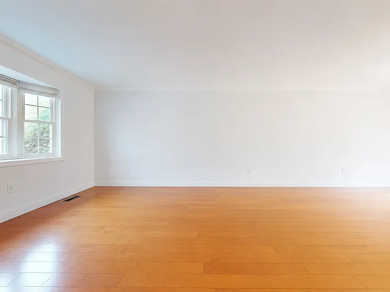 85 Salem Walk — Photo 11