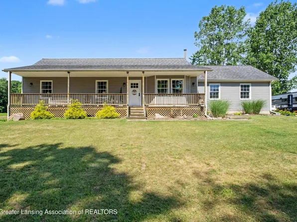 4300 Adams Rd, Stockbridge, MI 49285