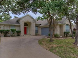 6868 Auckland Dr, Austin, TX 78749