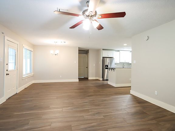 3rd image of 18154 Windy Oaks Ct