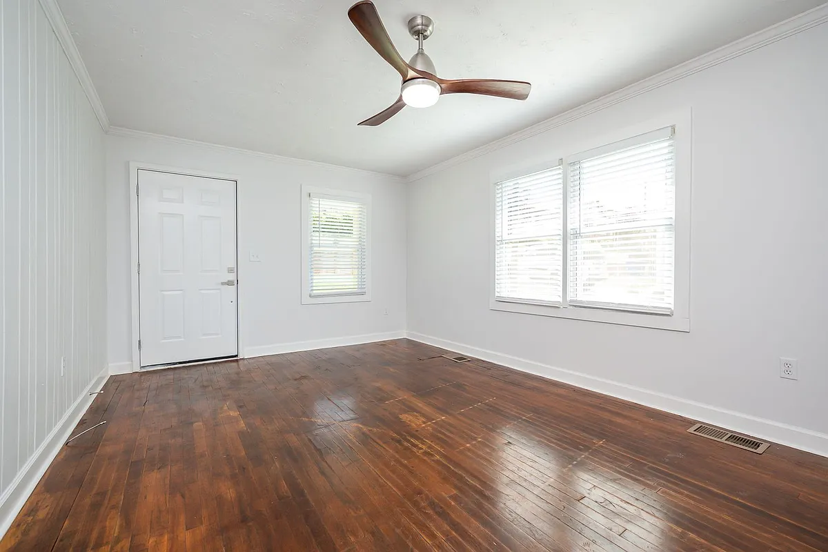 Building Photo - 111 Mount Eustis St