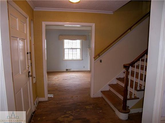 4th image of 444 W West St