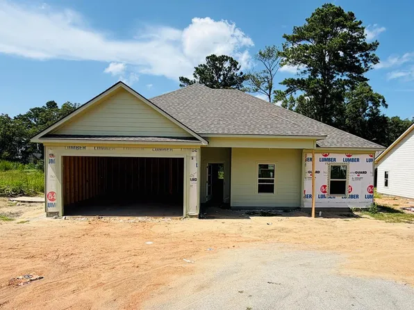 1364 Lee Road 219, Phenix City, AL 36870