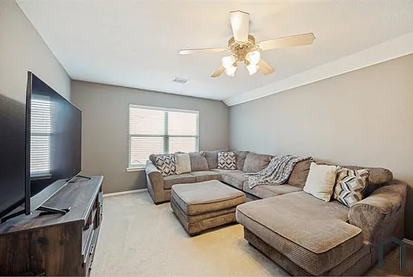 10017 Links Fairway Dr — Photo 11